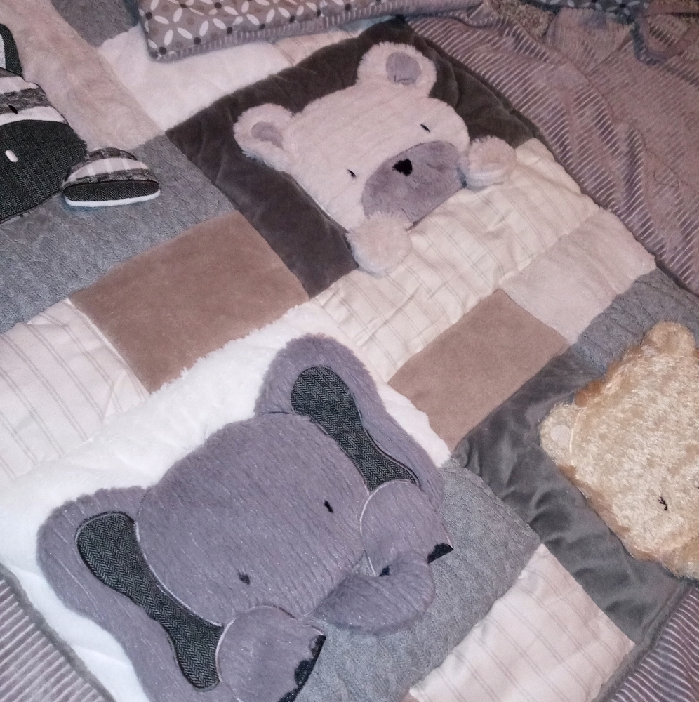 Crib set - Picture 6 of 7